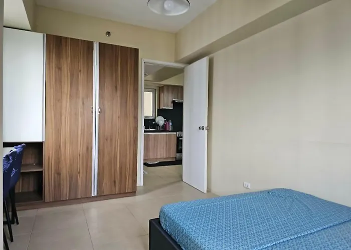 Cozy 1br Inside It Park 호텔 5*